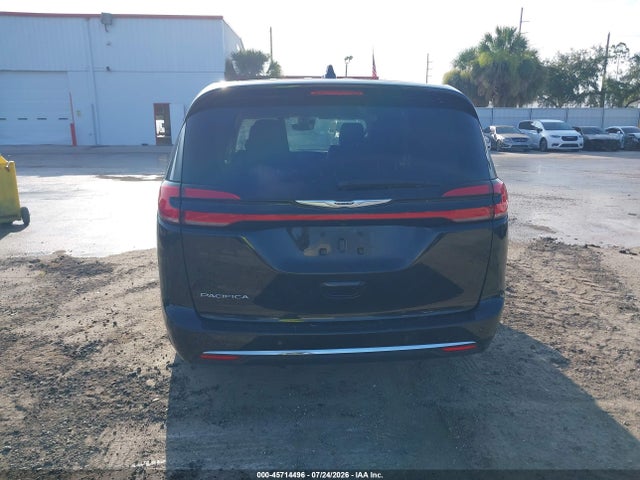 Продажа на аукционе авто 2024 Chrysler Pacifica Touring L, vin: 2C4RC1BG5RR147075, номер лота: 45714496