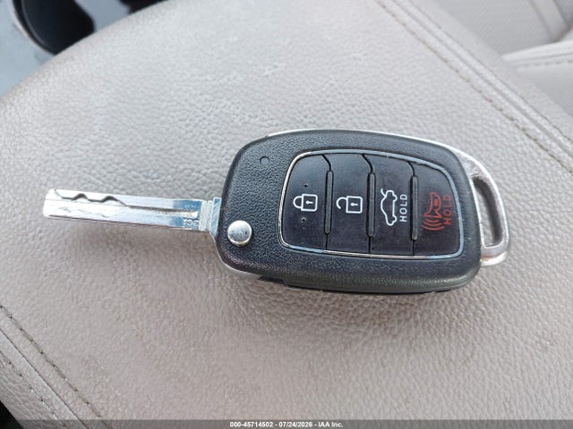 Продажа на аукционе авто 2019 Hyundai Sonata Se, vin: 5NPE24AF9KH782363, номер лота: 45714502