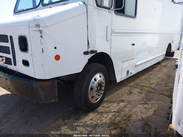 45714505 :رقم المزاد ، 1F65F5KY5G0A13554 vin ، 2016 Ford F-59 Commercial Stripped مزاد بيع