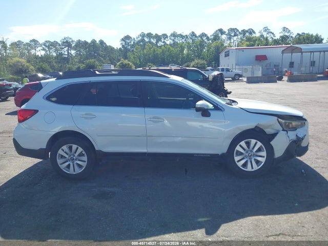 2019 Subaru Outback 2.5i Premium მანქანა იყიდება აუქციონზე, vin: 4S4BSAHC0K3225409, აუქციონის ნომერი: 45714527
