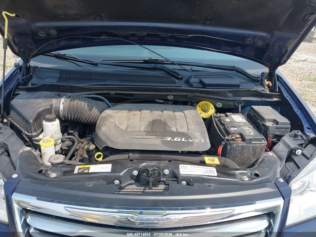 Продаж на аукціоні авто 2016 Chrysler Town & Country Touring, vin: 2C4RC1BG7GR175361, номер лоту: 45714552