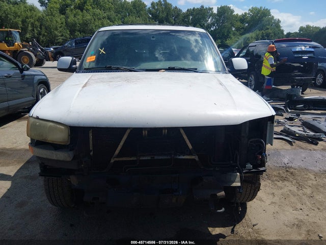 2000 Gmc Yukon Xl 1500 Slt მანქანა იყიდება აუქციონზე, vin: 3GKFK16T0YG213974, აუქციონის ნომერი: 45714586