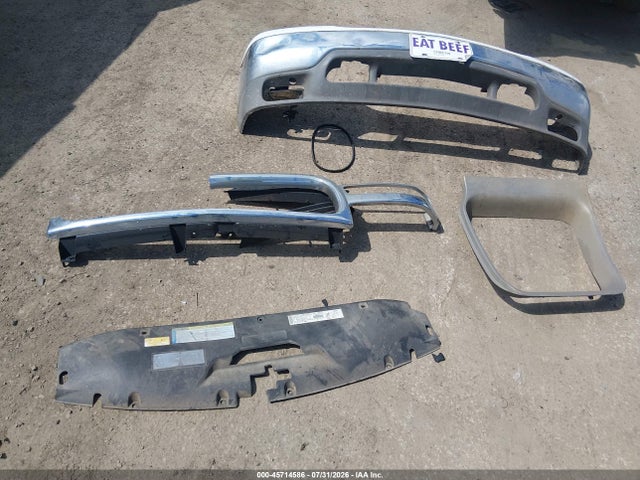 2000 Gmc Yukon Xl 1500 Slt მანქანა იყიდება აუქციონზე, vin: 3GKFK16T0YG213974, აუქციონის ნომერი: 45714586