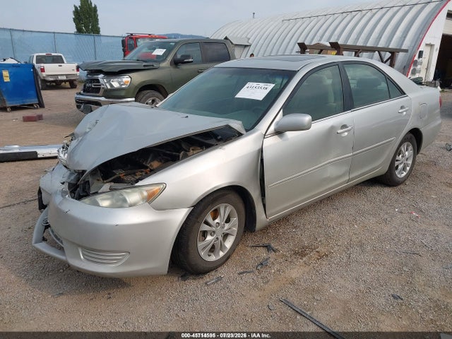 2005 Toyota Camry Le V6 მანქანა იყიდება აუქციონზე, vin: 4T1BF30K55U101444, აუქციონის ნომერი: 45714595