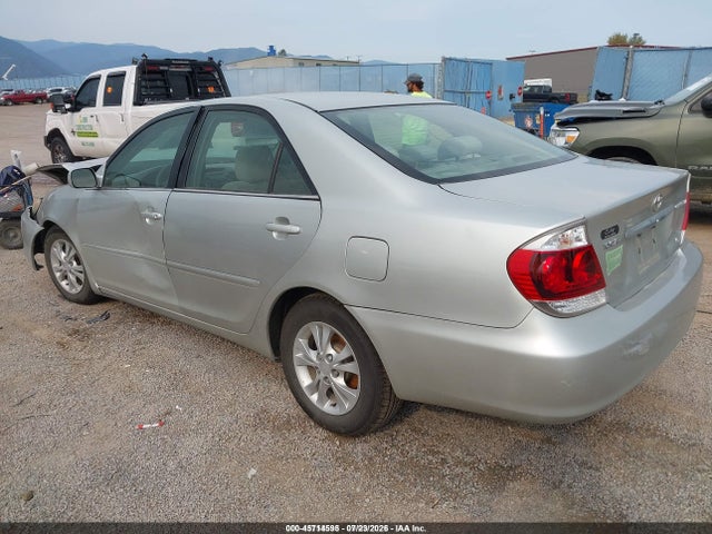 2005 Toyota Camry Le V6 მანქანა იყიდება აუქციონზე, vin: 4T1BF30K55U101444, აუქციონის ნომერი: 45714595