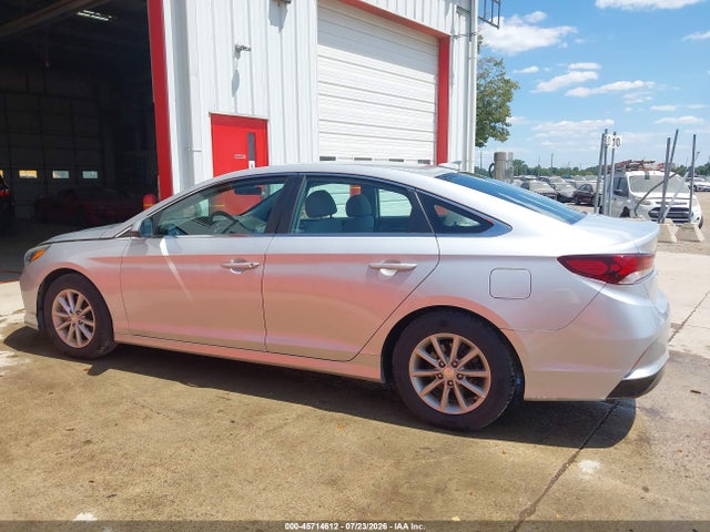 Продаж на аукціоні авто 2018 Hyundai Sonata Eco, vin: 5NPE24AA8JH699185, номер лоту: 45714612