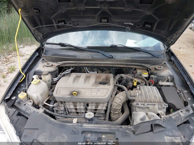 45714770 :رقم المزاد ، 1C3CCBAB4EN146352 vin ، 2014 Chrysler 200 Lx مزاد بيع