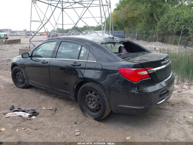 45714770 :رقم المزاد ، 1C3CCBAB4EN146352 vin ، 2014 Chrysler 200 Lx مزاد بيع