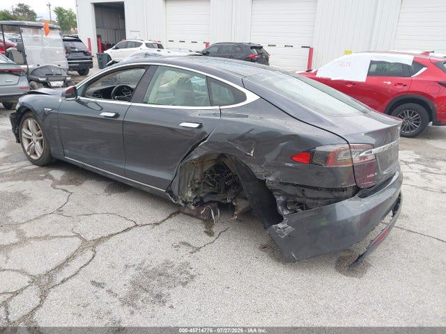 Tesla MODEL S 2015 5YJSA1H27FF080313 Image 3