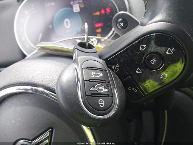 Продаж на аукціоні авто 2024 Mini Countryman Cooper S, vin: WMZ53BR08R3R34124, номер лоту: 45714783