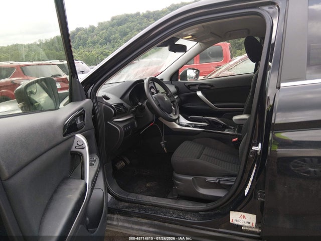 Продажа на аукционе авто 2023 Mitsubishi Eclipse Cross Es S-awc, vin: JA4ATUAA6PZ031344, номер лота: 45714815
