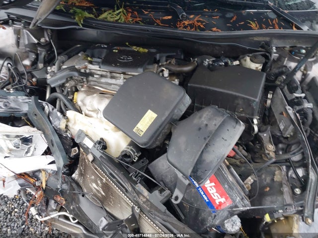 4T1BF1FK8EU322063 Toyota CAMRY SE