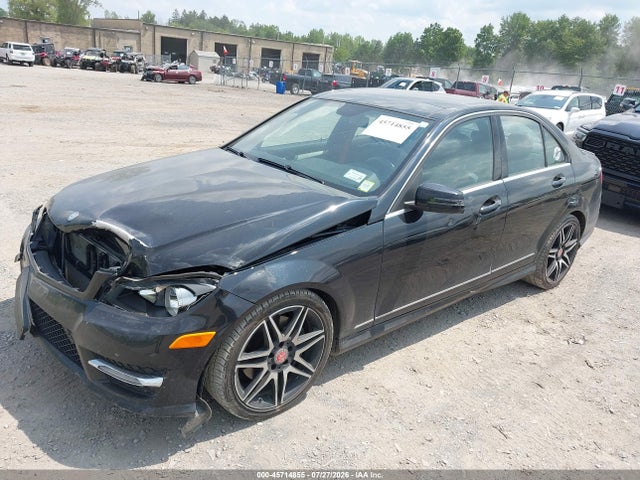 45714855 :رقم المزاد ، WDDGF8AB5DR248179 vin ، 2013 Mercedes-benz C 300 Sport 4matic مزاد بيع