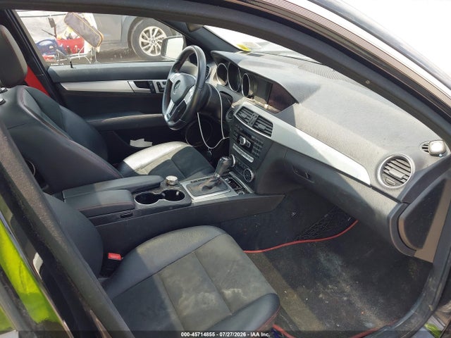 45714855 :رقم المزاد ، WDDGF8AB5DR248179 vin ، 2013 Mercedes-benz C 300 Sport 4matic مزاد بيع