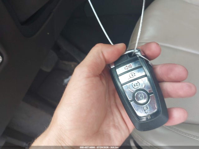 45714866 :رقم المزاد ، 5LM5J7XC9LGL09255 vin ، 2020 Lincoln Aviator Reserve مزاد بيع