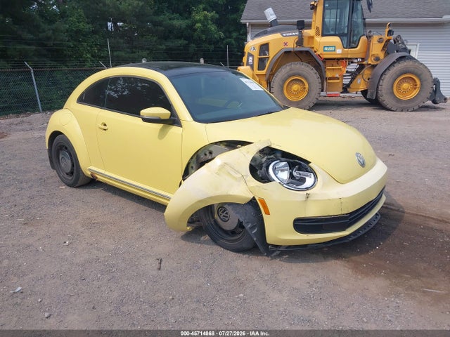 Продажа на аукционе авто 2014 Volkswagen Beetle 2.5l, vin: 3VWJP7AT0EM610953, номер лота: 45714868