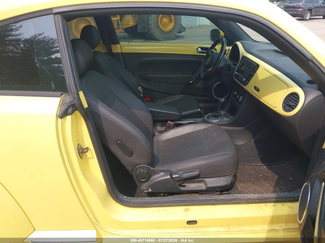 Продажа на аукционе авто 2014 Volkswagen Beetle 2.5l, vin: 3VWJP7AT0EM610953, номер лота: 45714868