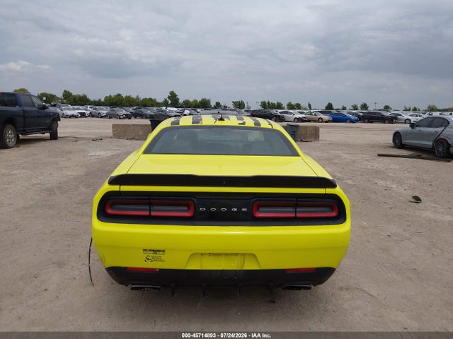 Продажа на аукционе авто 2016 Dodge Challenger 392 Hemi Scat Pack Shaker, vin: 2C3CDZFJ6GH185459, номер лота: 45714893