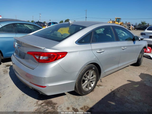 2015 Hyundai Sonata Se მანქანა იყიდება აუქციონზე, vin: 5NPE24AF5FH119314, აუქციონის ნომერი: 45714925