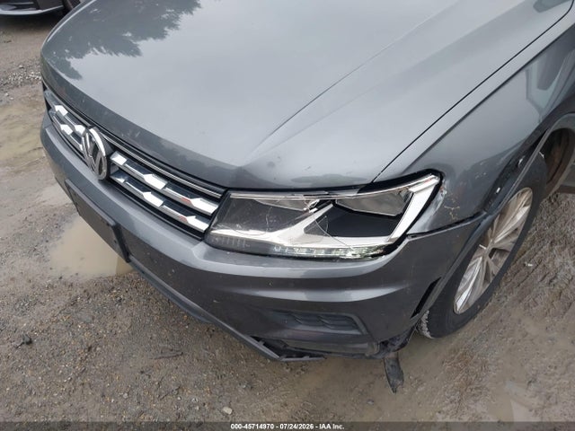45714970 :رقم المزاد ، 3VV1B7AXXJM034157 vin ، 2018 Volkswagen Tiguan 2.0t S مزاد بيع
