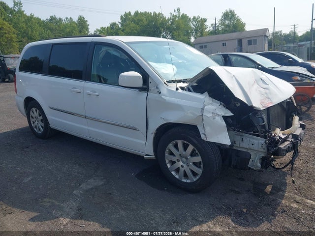 2014 Chrysler Town & Country Touring მანქანა იყიდება აუქციონზე, vin: 2C4RC1BG7ER383009, აუქციონის ნომერი: 45714981