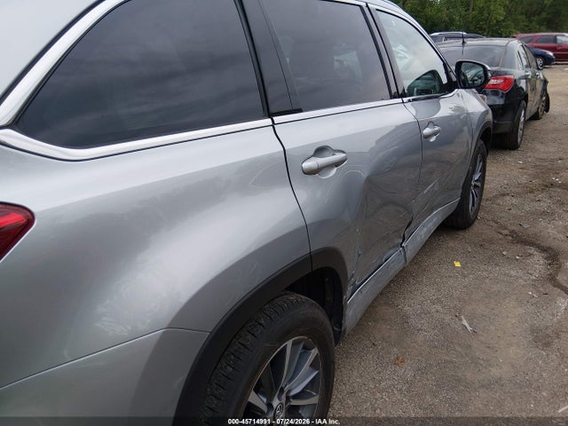 Aukcja sprzedaży 2018 Toyota Highlander Xle, vin: 5TDJZRFH8JS552582, numer aukcji: 45714991
