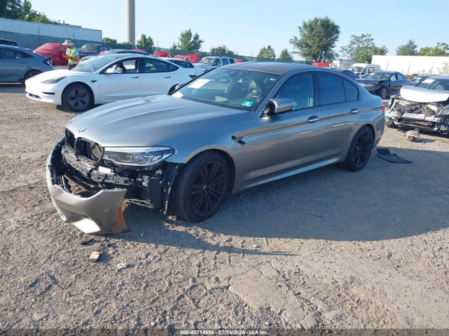 45714994 :رقم المزاد ، WBSJF0C5XJB283239 vin ، 2018 Bmw M5 مزاد بيع