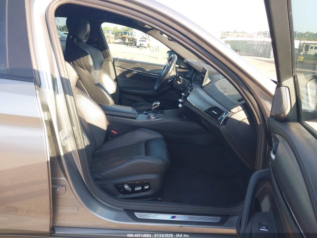 45714994 :رقم المزاد ، WBSJF0C5XJB283239 vin ، 2018 Bmw M5 مزاد بيع
