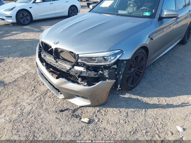 45714994 :رقم المزاد ، WBSJF0C5XJB283239 vin ، 2018 Bmw M5 مزاد بيع