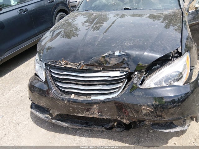 45714997 :رقم المزاد ، 1C3CCBCG0DN751900 vin ، 2013 Chrysler 200 Limited مزاد بيع