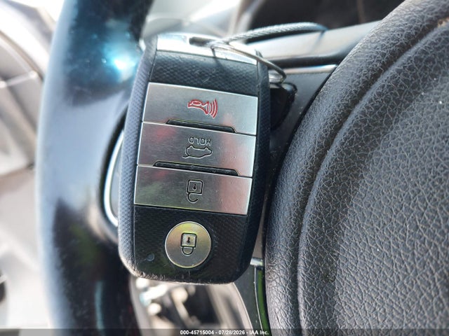 2019 Kia Sportage Ex მანქანა იყიდება აუქციონზე, vin: KNDPN3AC2K7587645, აუქციონის ნომერი: 45715004