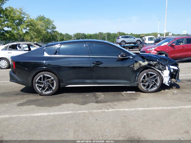 2025 Kia K4 Gt-line მანქანა იყიდება აუქციონზე, vin: 3KPFW4DEXSE164002, აუქციონის ნომერი: 45715010
