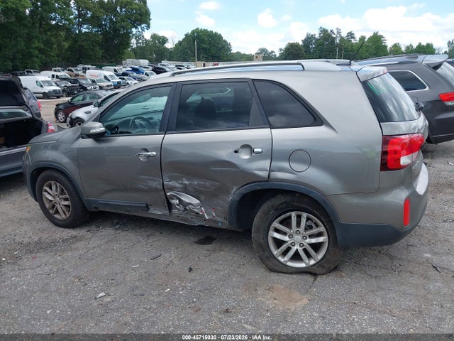 2015 Kia Sorento Lx მანქანა იყიდება აუქციონზე, vin: 5XYKT3A60FG557594, აუქციონის ნომერი: 45715030