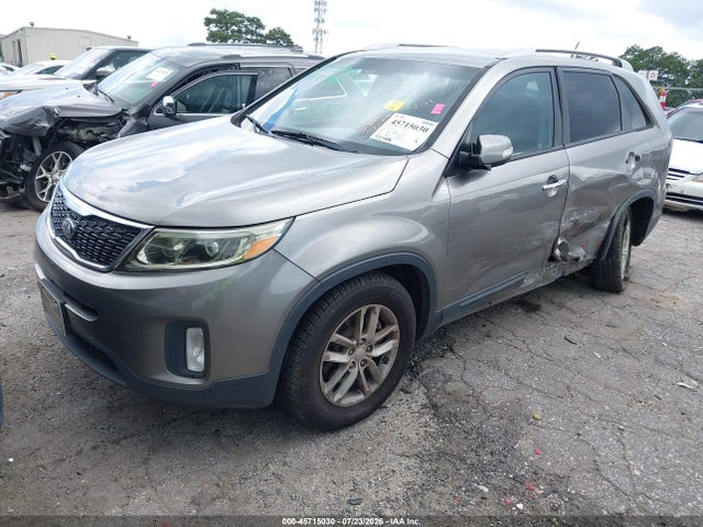 2015 Kia Sorento Lx მანქანა იყიდება აუქციონზე, vin: 5XYKT3A60FG557594, აუქციონის ნომერი: 45715030
