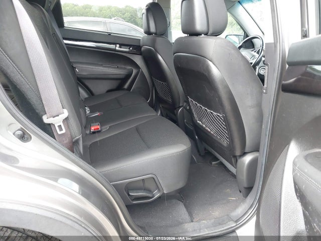 2015 Kia Sorento Lx მანქანა იყიდება აუქციონზე, vin: 5XYKT3A60FG557594, აუქციონის ნომერი: 45715030