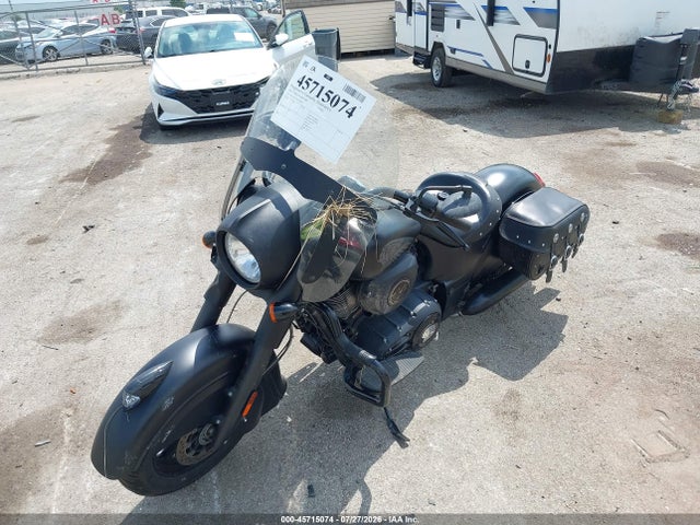 INDIAN MOTORCYCLE CO. Chief Dark Horse 2019 56KCCDAA7K3372028 Image 2