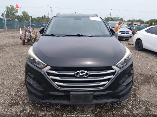 Продаж на аукціоні авто 2017 Hyundai Tucson Se, vin: KM8J33A45HU494936, номер лоту: 45715076