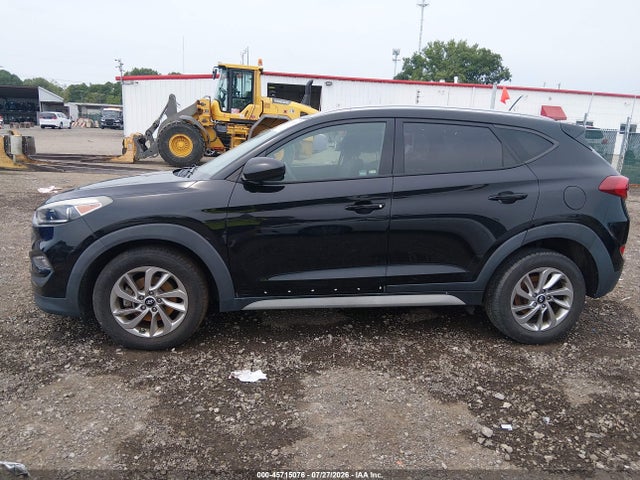 Продаж на аукціоні авто 2017 Hyundai Tucson Se, vin: KM8J33A45HU494936, номер лоту: 45715076