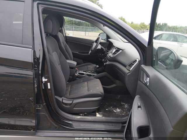 Продаж на аукціоні авто 2017 Hyundai Tucson Se, vin: KM8J33A45HU494936, номер лоту: 45715076