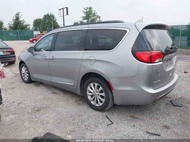Aukcja sprzedaży 2017 Chrysler Pacifica Touring-l, vin: 2C4RC1BGXHR576176, numer aukcji: 45715079