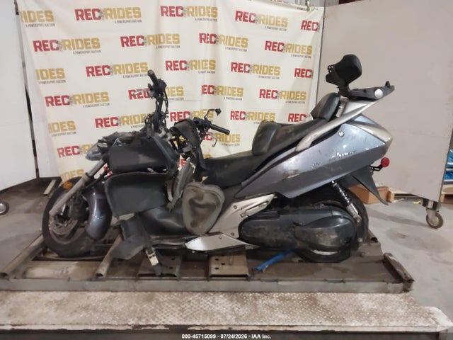45715099 :رقم المزاد ، JH2PF01187K500725 vin ، 2007 Honda Fsc600 D مزاد بيع