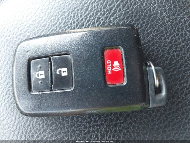 Toyota Rav4 Xle 2017 2T3RFREV2HW662541 Image 11