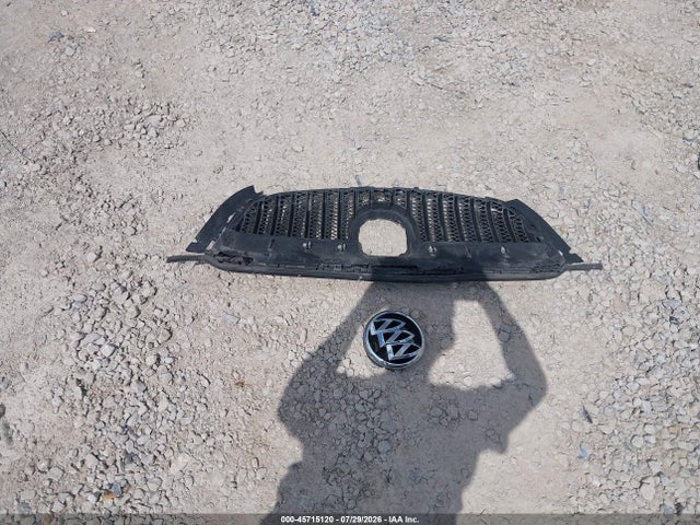 45715120 :رقم المزاد ، LRBFXESX3HD117510 vin ، 2017 Buick Envision Premium I مزاد بيع