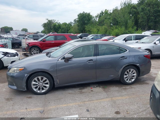 Продаж на аукціоні авто 2013 Lexus Es 300h, vin: JTHBW1GG9D2005013, номер лоту: 45715159