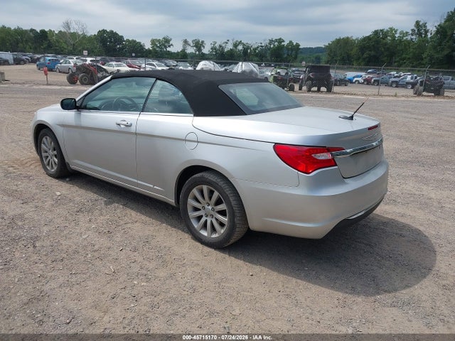 45715170 :رقم المزاد ، 1C3BCBEB8CN134255 vin ، 2012 Chrysler 200 Touring مزاد بيع