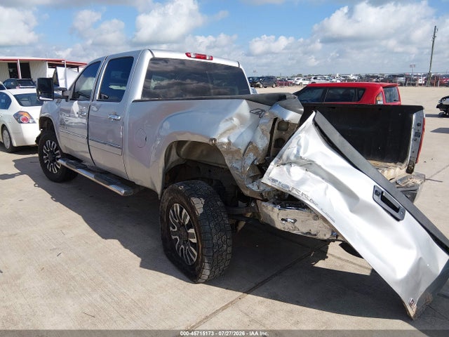 1GT120CG7EF192416 GMC Sierra 2500hd Sle