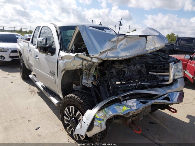 1GT120CG7EF192416 GMC Sierra 2500hd Sle