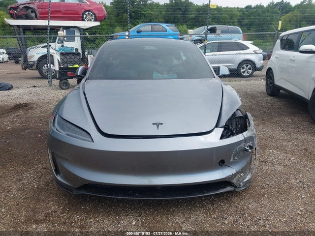 Tesla Model 3 Performance All-wheel Drive 2026 5YJ3E1ET6TF171123 Image 11