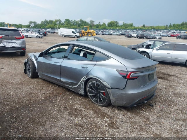 Tesla Model 3 Performance All-wheel Drive 2026 5YJ3E1ET6TF171123 Image 3