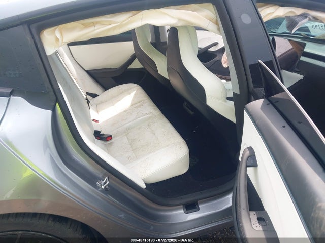Tesla Model 3 Performance All-wheel Drive 2026 5YJ3E1ET6TF171123 Image 8